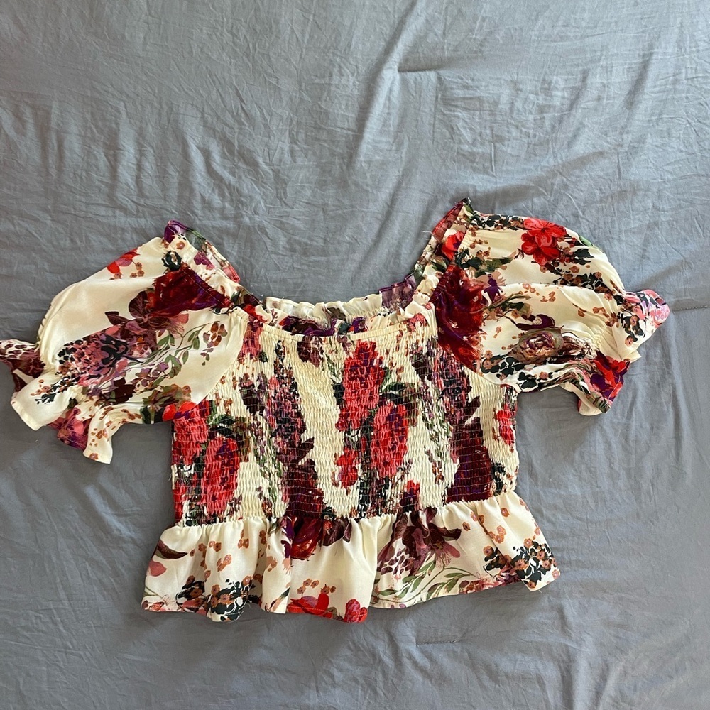 ANDREE Floral Smocked Blouse with Puff Sleeves flirty boho cottage babydoll - Picture 3 of 6